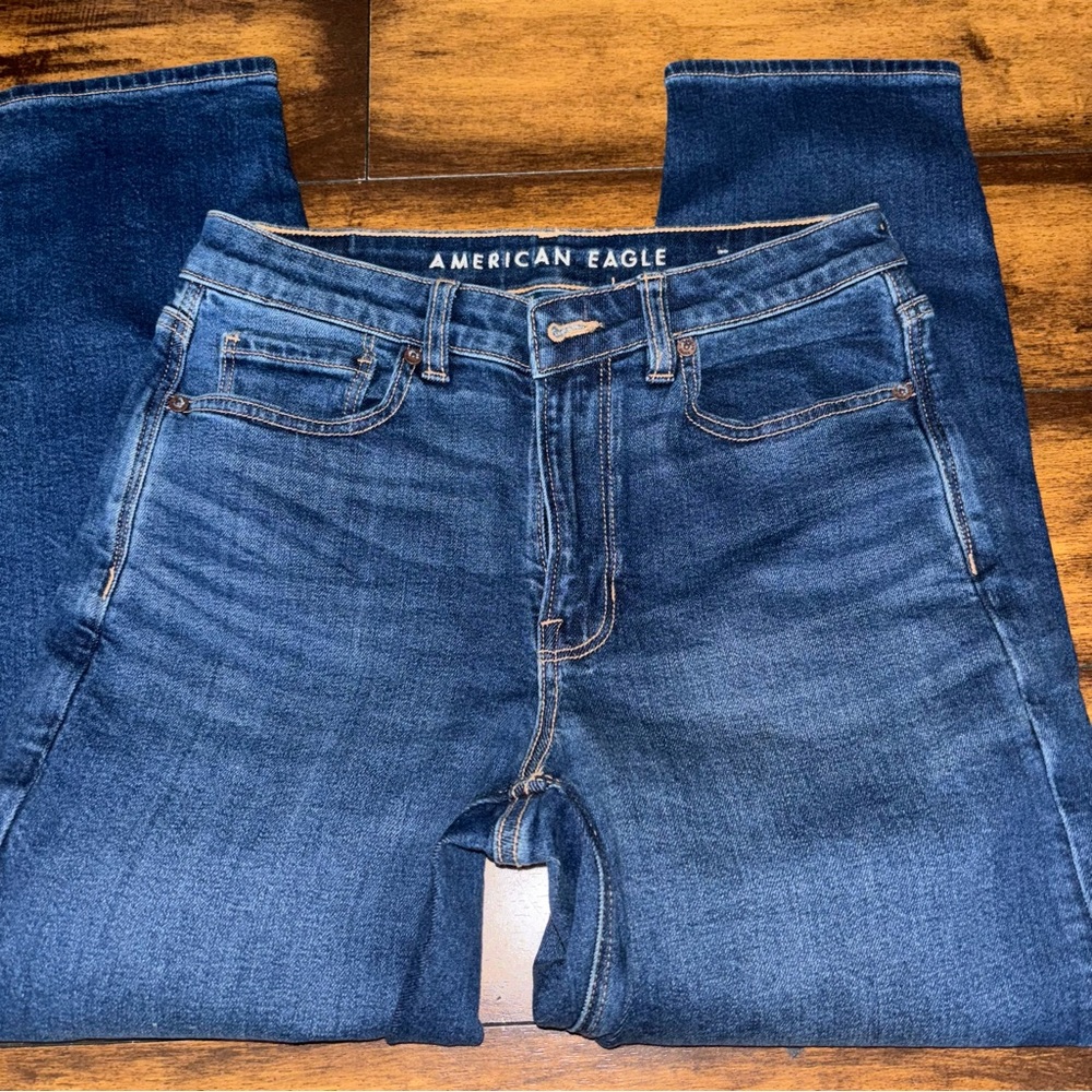 American eagle mom jeans